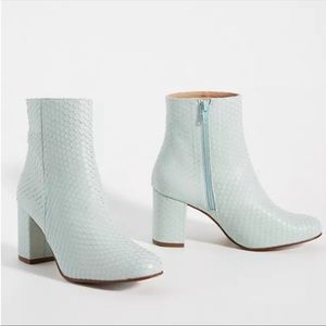 Baby Blue Snakeskin Farylrobin Booties